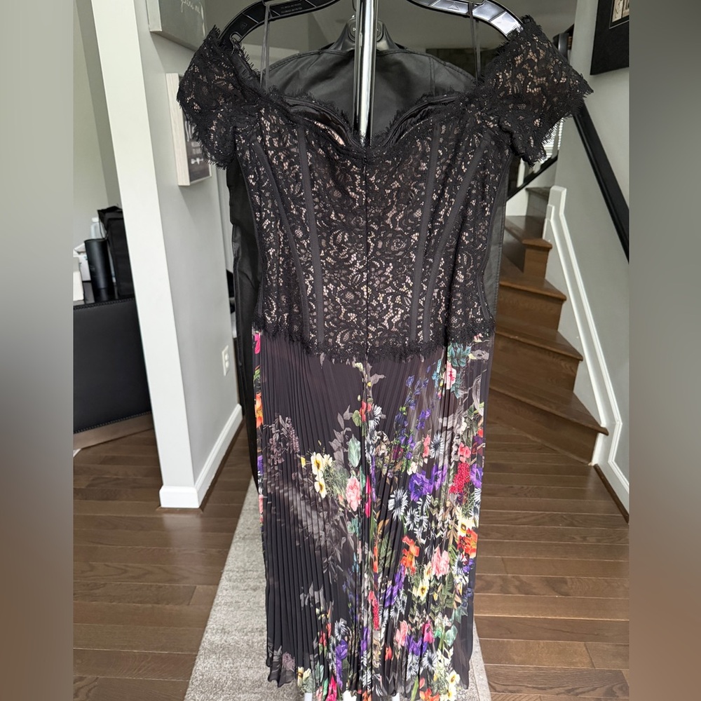 Rickie Freeman for Teri Jon Black Lace and Floral Midi Dress - Picture 7 of 8